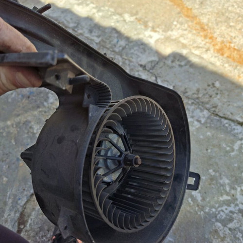 Saab 9.3 Aero heater motor used