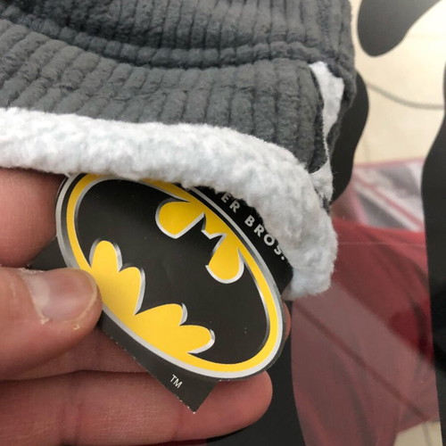 Batman hat new with Batman logo, grey