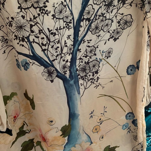 Silk dress new, multicolored, long sleeve