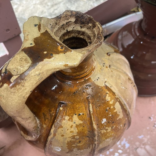 Italian ceramic wine jug from Apulia, 1920s