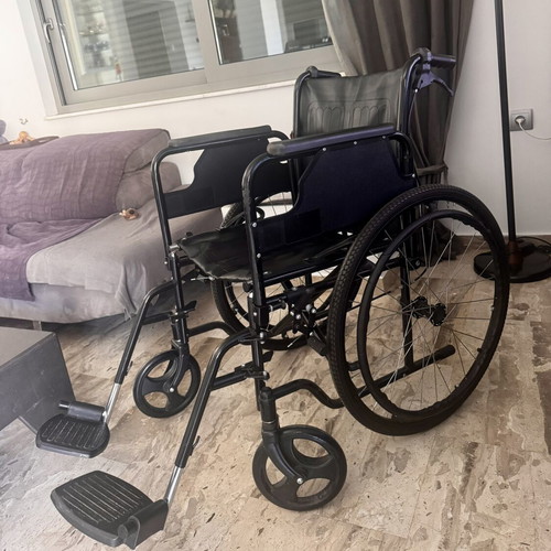 Wheelchair like new for mobility support