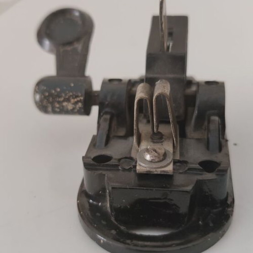 Vintage Bakelite Knife Switch E.Y.S. model 1453, like new
