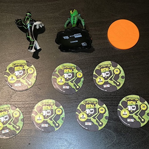 Ben10 figures and caps used, pack with Upgrade and Corinthian 2008