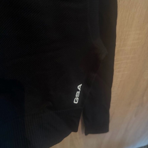 Sportswear shirt in cropped style new, elastic