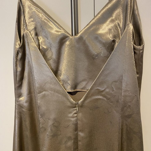Nidodileda gold satin midi dress like new