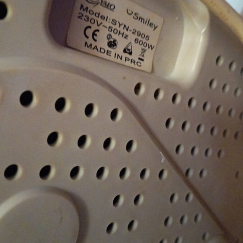 Smiley bread maker like new with multiple uses