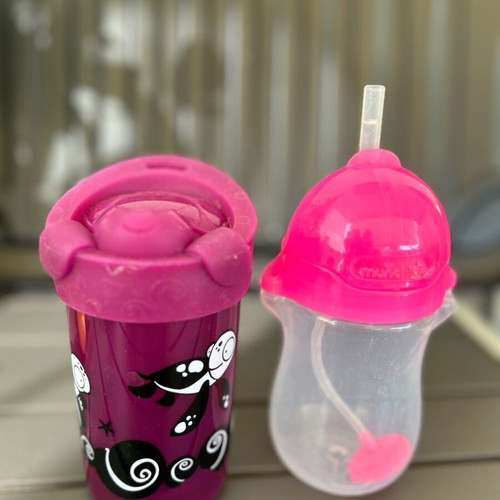 Training cup set used 2+, Munchkin and tommee tippee