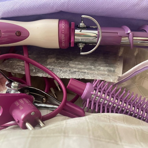 BaByliss Curling Iron used with three barrels and two attachments