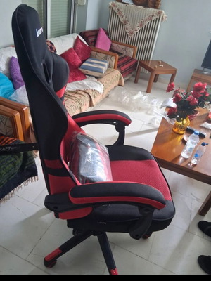 Καρέκλα Gaming Huzaro force 4.4 ελαφρώς μεταχειρισμένη