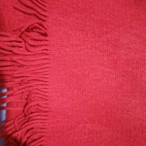 Red scarf like new, warm