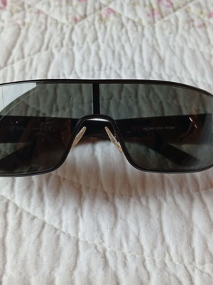 Blue Bay sunglasses like new, black with case