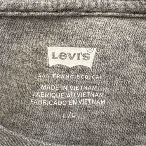Levi's T-shirt size L gray like new