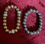 Pearl type bracelets like new