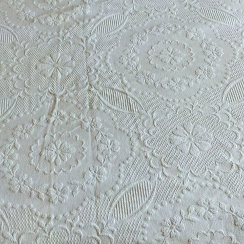 Vintage traditional white pique bedspread like new