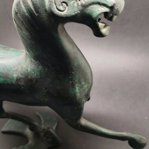 Bronze replica of the Flying Horse of Gansu like new