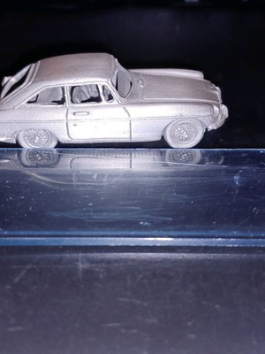 MGB GT Μινιατούρα καινούργια από κασσίτερο