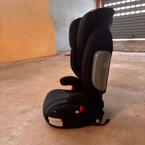 Joie child car seat 15-36 kg like new