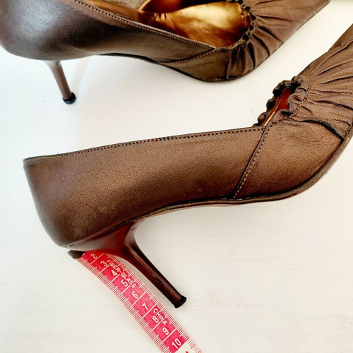 Leather brown pumps used, size 40