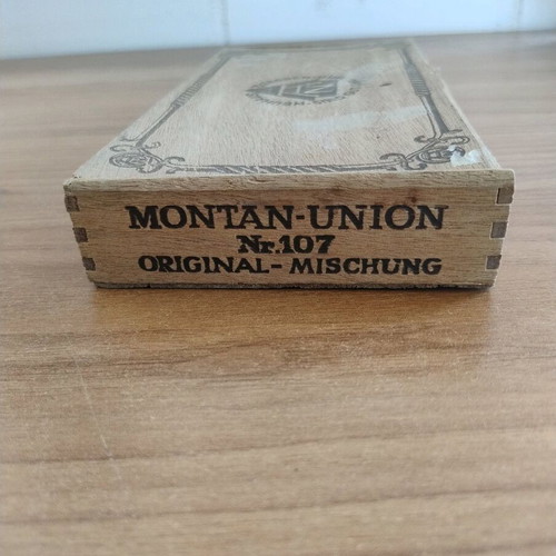 Neuhaus Zigarren collectible wooden cigarette box like new