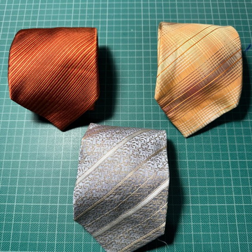 Balmain ties like new, pack of 3 multicolored