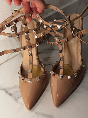 Public Desire beige studded pointed heels used, size 37