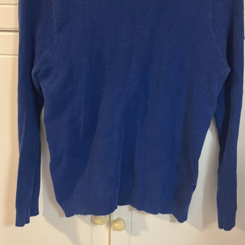 Zara men's blue sweater used, size S
