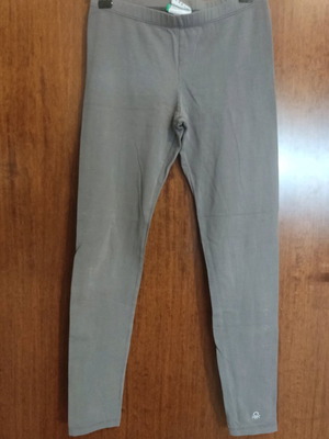 Benetton children's grey basic leggings, size XL 150cm