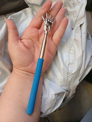 Back scratcher like new, 20 cm to 1 meter