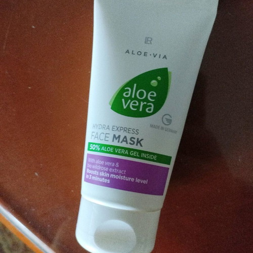 Aloe Vera Express Hydrating Face Mask new