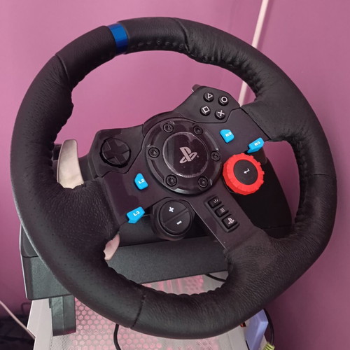 Logitech G29 Racing Wheel like new for PlayStation 5