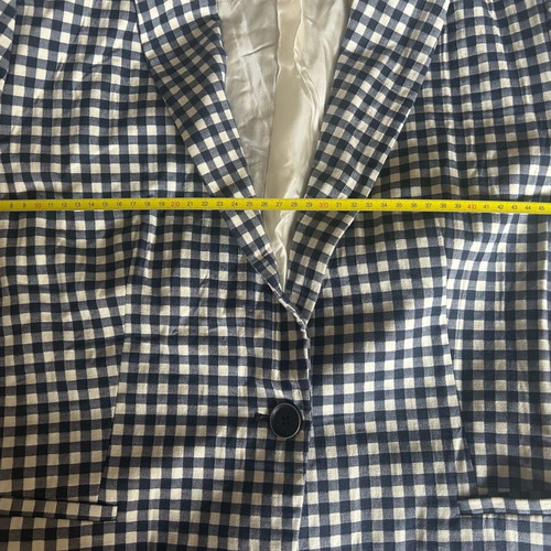 Checked Zara jacket size L/XL like new, white and blue