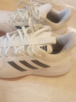 Adidas Bounce athletic shoes like new, size 39.5, white