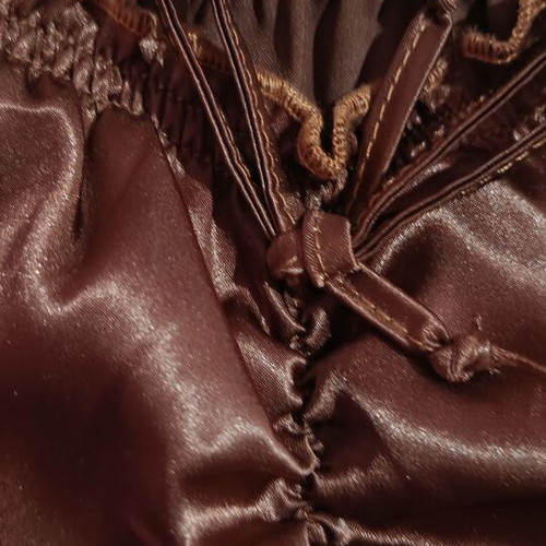 Satin Off-Shoulder Blouse Chaton like new, brown, size S