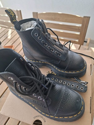 Dr. Martens Sinclair milled nappa leather platform boots