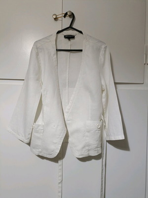 Λινό σακάκι Julia Bergovich λευκό σαν καινούργιο με μικρή ατέλεια