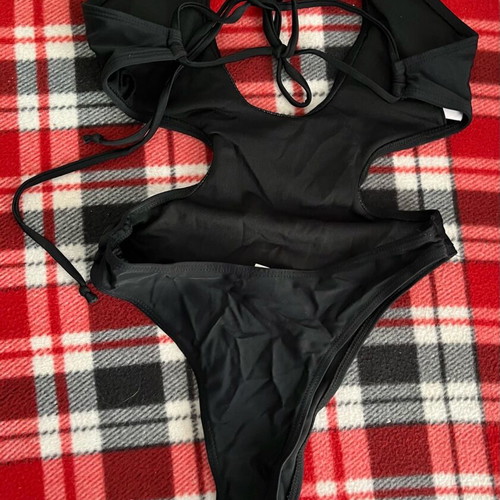 Shein black one-piece swimsuit, size M, worn once