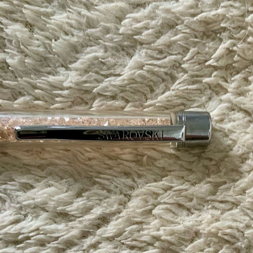 Swarovski pen like new with authentic crystals and metal body