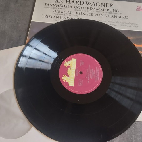 Wagner vinyl 1965 used, classical opera LP with surface noise