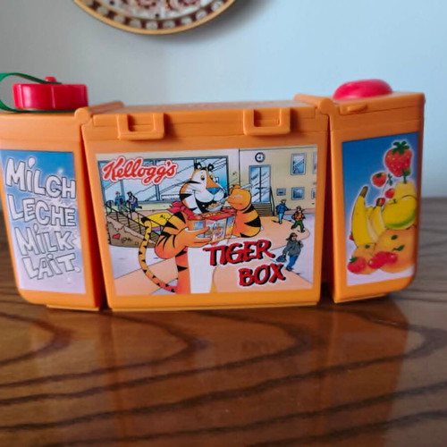 Kelloggs collectible breakfast box new with mascot