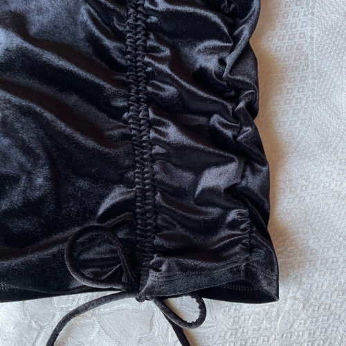 H&M Mini Black Velvet Skirt with Ruching like New