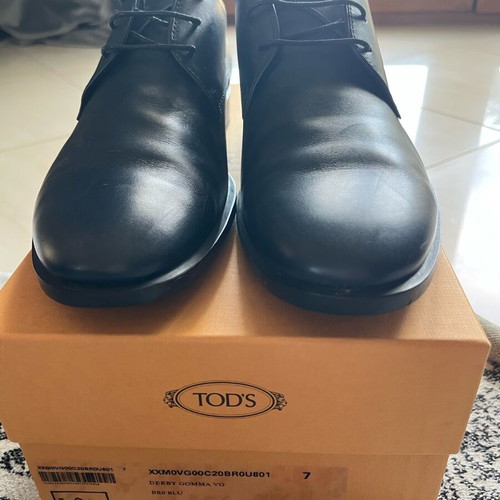 Men's blue leather Tod's no7 dress shoes like new