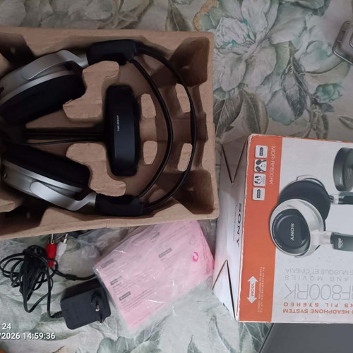 Sony MDR-RF800RK wireless headphones used, for parts or repair
