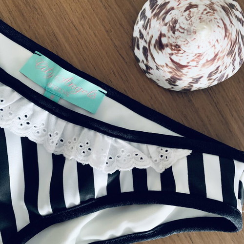 City Angels bikini, strapless top, black and white