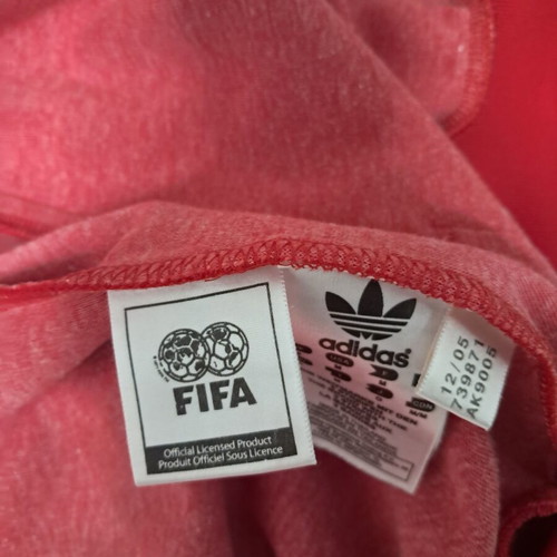 England 2006 jacket like new, authentic
