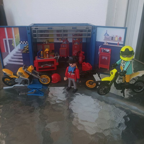 Playmobil Workshop with All Accessories and Figures in Excellent Condition