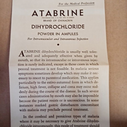 Atabrine Dihydrochloride Vintage Set complete by Winthrop Chemical Co.