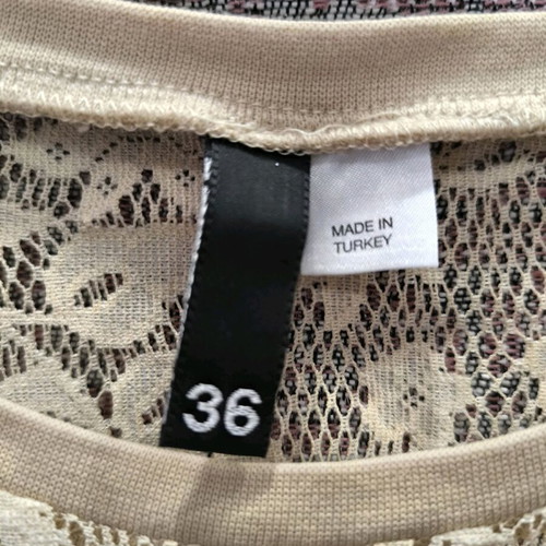 H&M summer lace blouse like new, beige