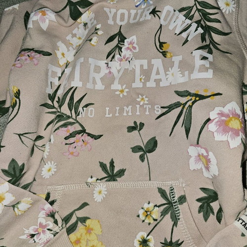 H&M sweatshirt used for girls 8-10 years pink