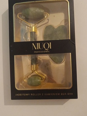 Σετ Jade Roller και Gua Sha πράσινο σαν καινούργιο