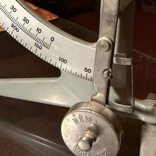 HEMA vintage metal scale used, up to 500gr, made in GDR